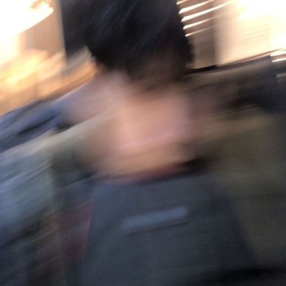 Meet your Posher, Kenta - Picture 1 of 1